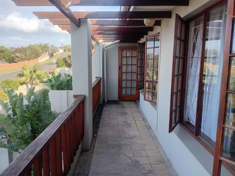 To Let 3 Bedroom Property for Rent in Blue Bend Eastern Cape